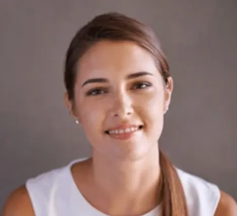 Lucía D.